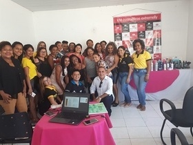 A Empresa RM Cosméticos Extremelly realiza o primeiro WorkShop para
