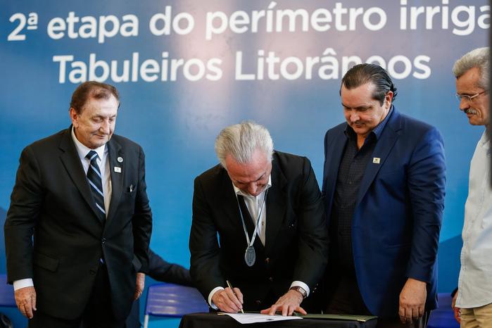 Temer assina ordem de serviço (Crédito: Alan Santos/PR)