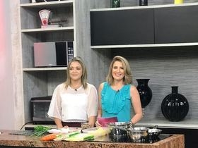 Revista Meio Norte ensina a preparar receita de feijão tropeiro