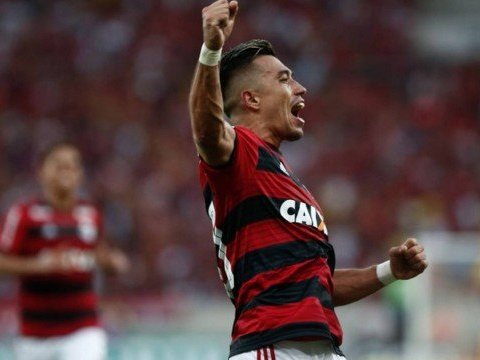Flamengo paga R$ 3 milhões a sexteto de atacantes que não emplaca