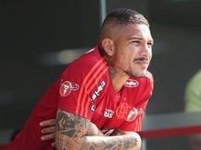 Flamengo se irrita com Guerrero e encaminha fim de negociações