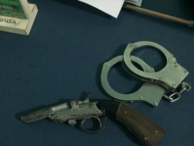 Polícia arrebenta boca de fumo, prende traficantes e "Mateuzinho"