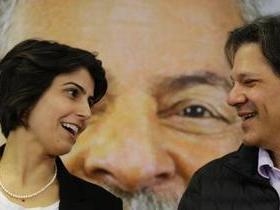 "Quem vai tirar Temer do Jaburu sou eu", afirma Manuela D'Ávila