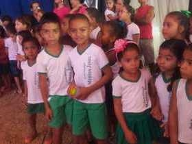 Prefeito João Luiz leva alunos da rede municipal de ensino ao Circo
