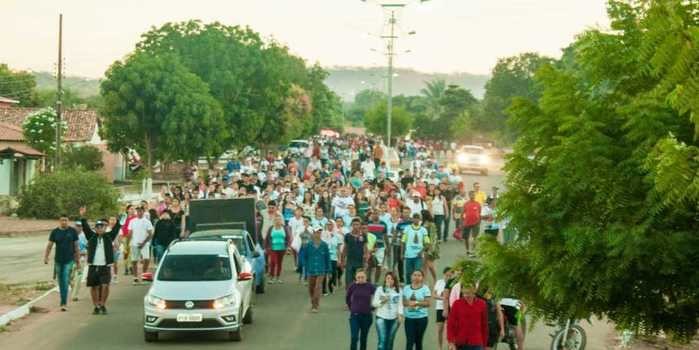 3ª Caminhada rumo a Casa de Maria no município de Bertolínia.