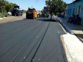 Prefeitura de DEL está realizando pavimentação em ruas