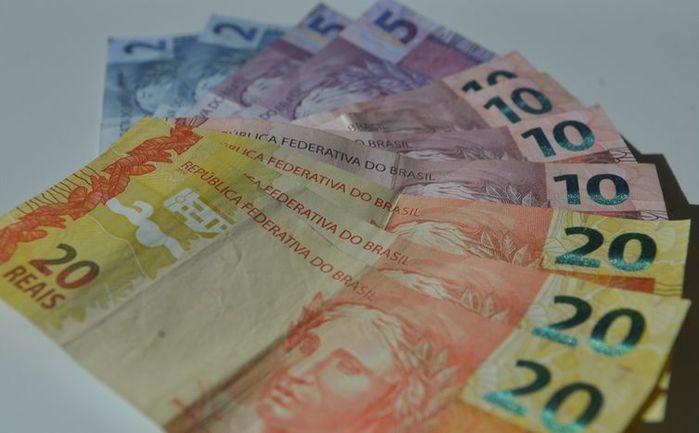 Crédito bancário para 2.646.626 contribuintes será feito dia 17, somando R$ 3,3 bilhões (Ma Crédito bancário para 2.646.626 contribuintes será feito dia 17, somando R$ 3,3 bilhões (Crédito: Marcello Casal/rcello Casal/Agencia Brasil)