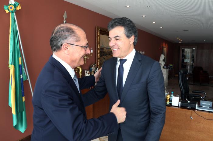 Geraldo Alckmin e Beto Richa (Crédito: Orlando Kissner / Fotos Públicas)