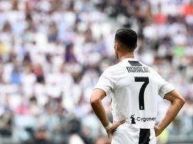 Cristiano Ronaldo celebra primeiros gols pela Juventus