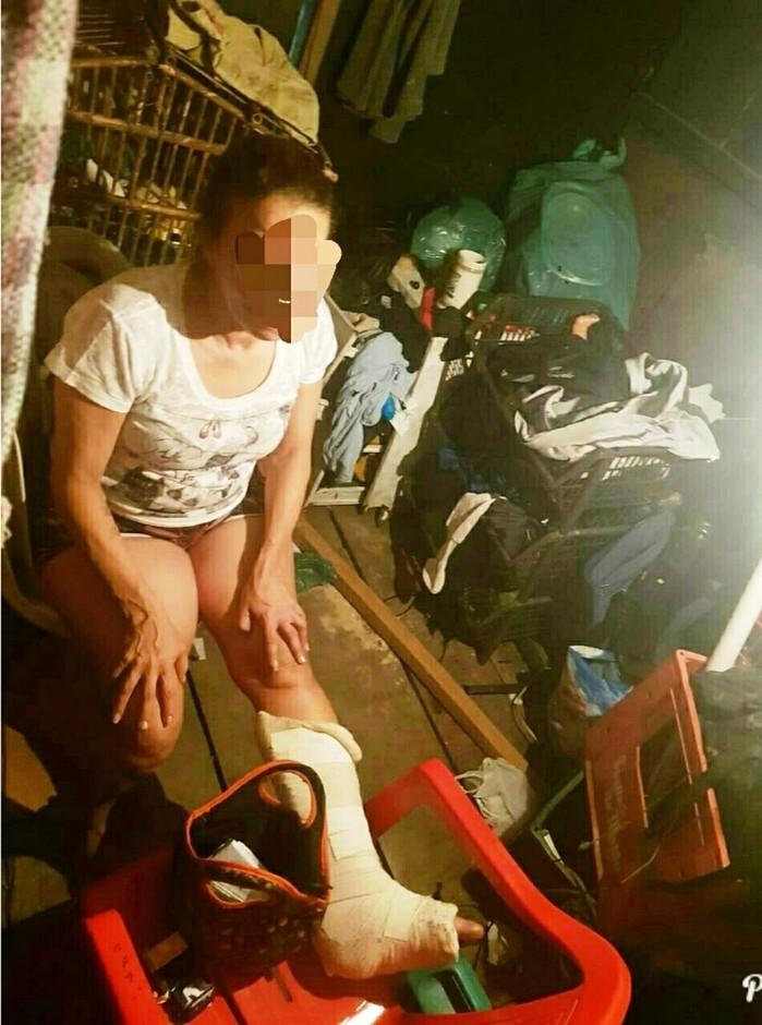 Vítima estava em cativeiro e seria julgada por "tribunal do crime" em Guarujá, SP (Crédito: Divulgação/Baep )