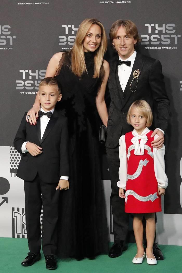 Modric com a família no The Best