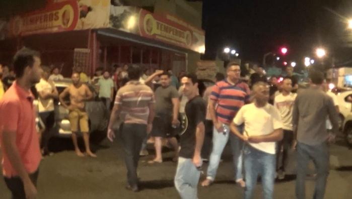Motoristas da Uber realizam protesto (Crédito: Reprodução/TVMN)