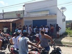 Clientes são feitos de reféns durante assalto a Casa Lotérica