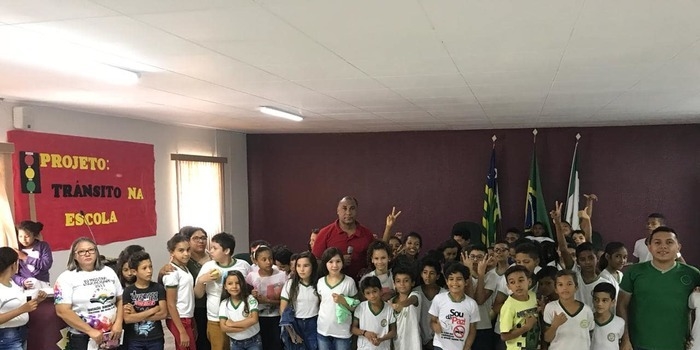 Escola municipal apresenta projeto de Educação para o trânsito