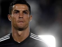 Mulher que acusa Cristiano Ronaldo de estupro revela detalhes