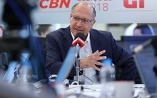 Geraldo Alckmin diz que não fará campanha com Aécio Neves