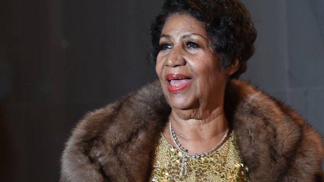 Aretha Franklin foi roubada antes de morrer, revela site TMZ