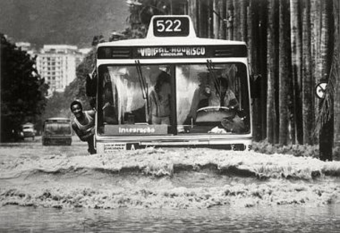 Há 53 anos grande tempestade no Rio de Janeiro matou 200 pessoas