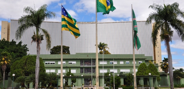 Três estados brasileiros decretam calamidade financeira