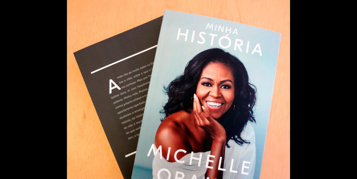 “Minha História”, de Michelle Obama, quebra recorde de “Cinquenta Tons de Cinza”
