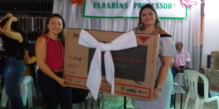 SEMEC de Uruçuí comemora festa dos Professores em grande estilo