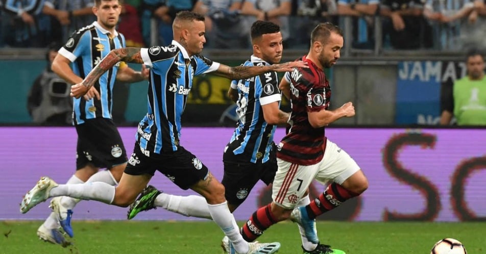 Grêmio e Flamengo empatam no primeiro jogo da semi da ...