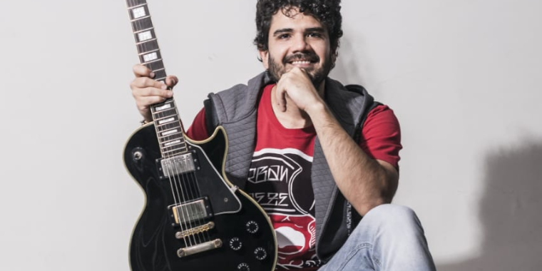 Boca da Noite apresenta Danilo Rudah com o show Pura Sintonia
