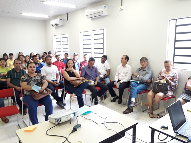 Prefeitura de Dom Expedito Lopes realiza palestra sobre Comunicação Integrada na Gestão Municipal - Imagem 25