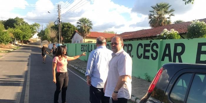 Diretor do Detran Piauí visita Monsenhor Gil visando sinalizar vias