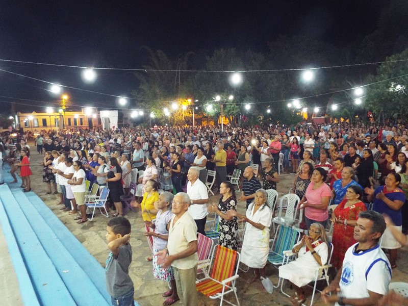 Muitos fieis de outras cidades vieram prestigiar a 2ª novena da Imaculada Conceição  - Imagem 9