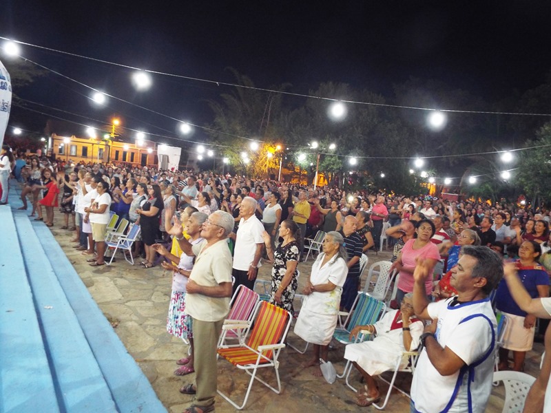 Muitos fieis de outras cidades vieram prestigiar a 2ª novena da Imaculada Conceição  - Imagem 13