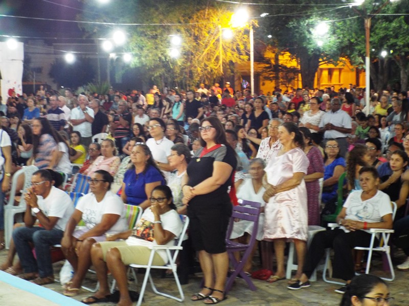 Muitos fieis de outras cidades vieram prestigiar a 2ª novena da Imaculada Conceição  - Imagem 39