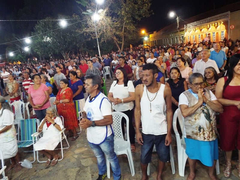 Muitos fieis de outras cidades vieram prestigiar a 2ª novena da Imaculada Conceição  - Imagem 26