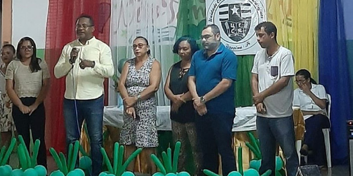 Celebração de formatura reflete realidade da U. E. Chagas Rodrigues