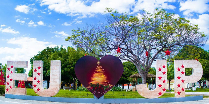 Decoração Natalina da Praça 28 de Dezembro de Joaquim Pires