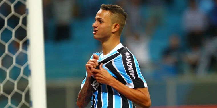Bolzan nega consulta do Corinthians por Luan