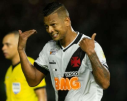 Vitória do Vasco livra Flu e Botafogo do rebaixamento, veja o gol