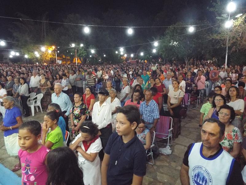 Aumenta o número de fiéis na sexta novena da Imaculada Conceição  - Imagem 9