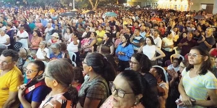 Última novena da Imaculada Conceição é marcada por multidão de fiéis