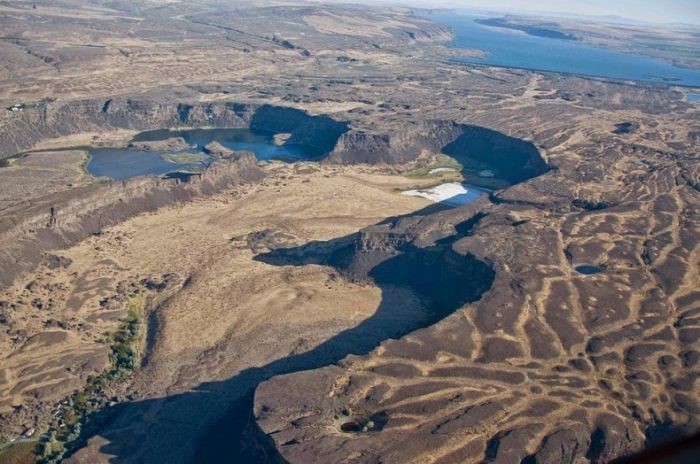 Maiores cataratas que já existiram hoje estão completamente secas