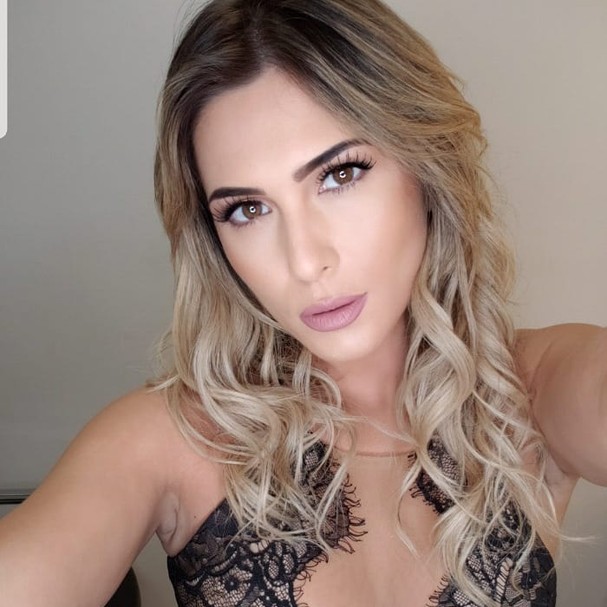 Theo Becker critica corpo de Lívia Andrade e fãs reagem.