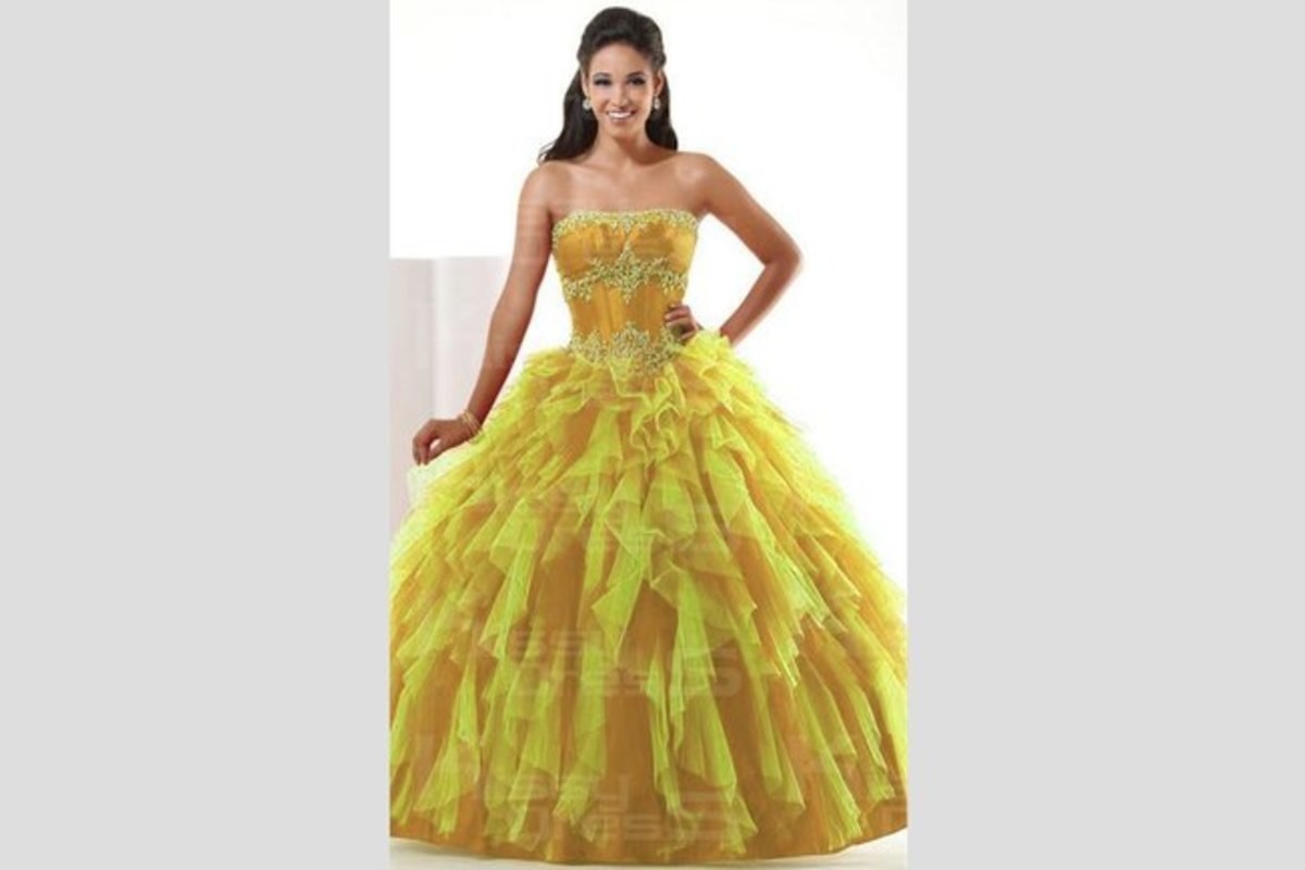 vestido de dama amarelo