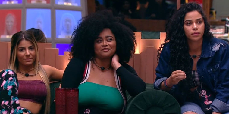 BBB 19: Rízia passa mal e é atendida por médico no confessionário