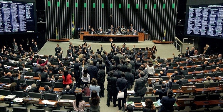 Nova Câmara: 50 deputados federais são réus em processos criminais