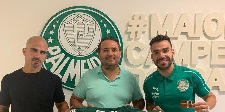 Palmeiras constrói elenco com contratos a longo prazo