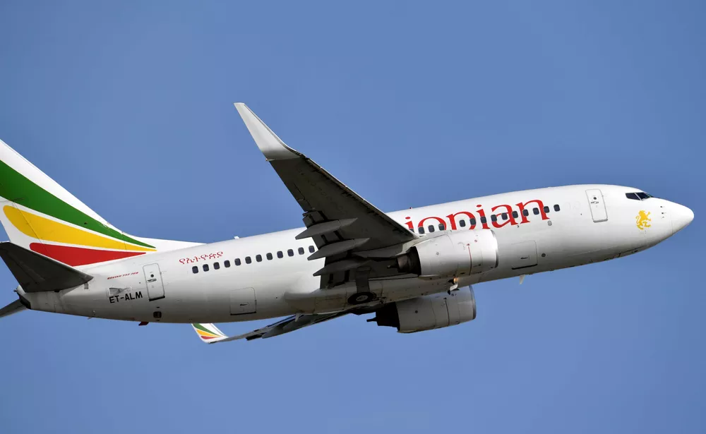 Aeronave cai entre Etiópia e o Quênia e 157 pessoas morrem