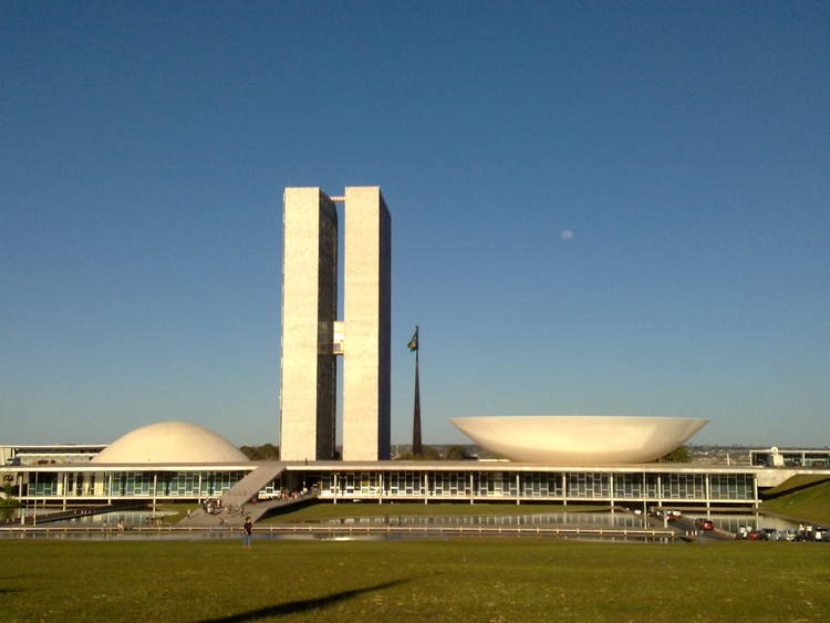 Defensoria Pública do DF abre inscrições. Salário é de R$ 24 mil
