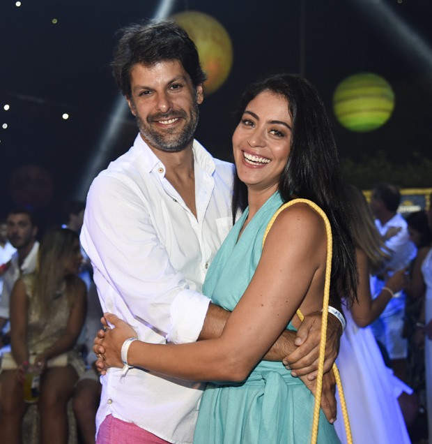 Carol Castro se separa de Felipe Prazeres após 3 anos de casamento