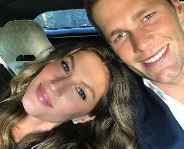 Gisele e Tom Brady compartilham selfie romântico na neve