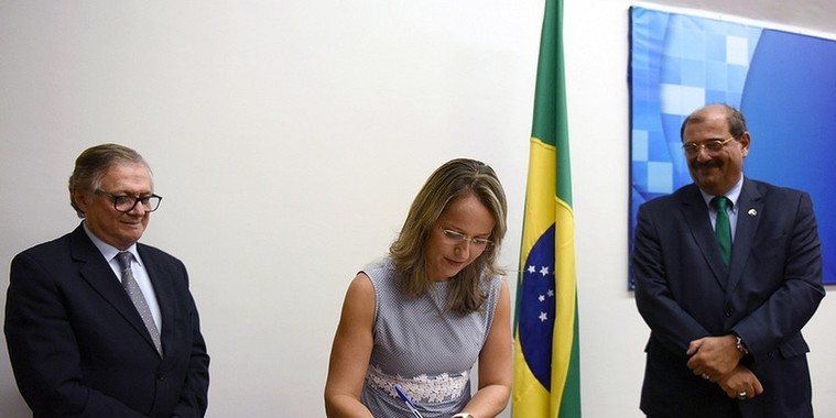 Secretária de Educação Básica pede demissão do MEC nesta segunda
